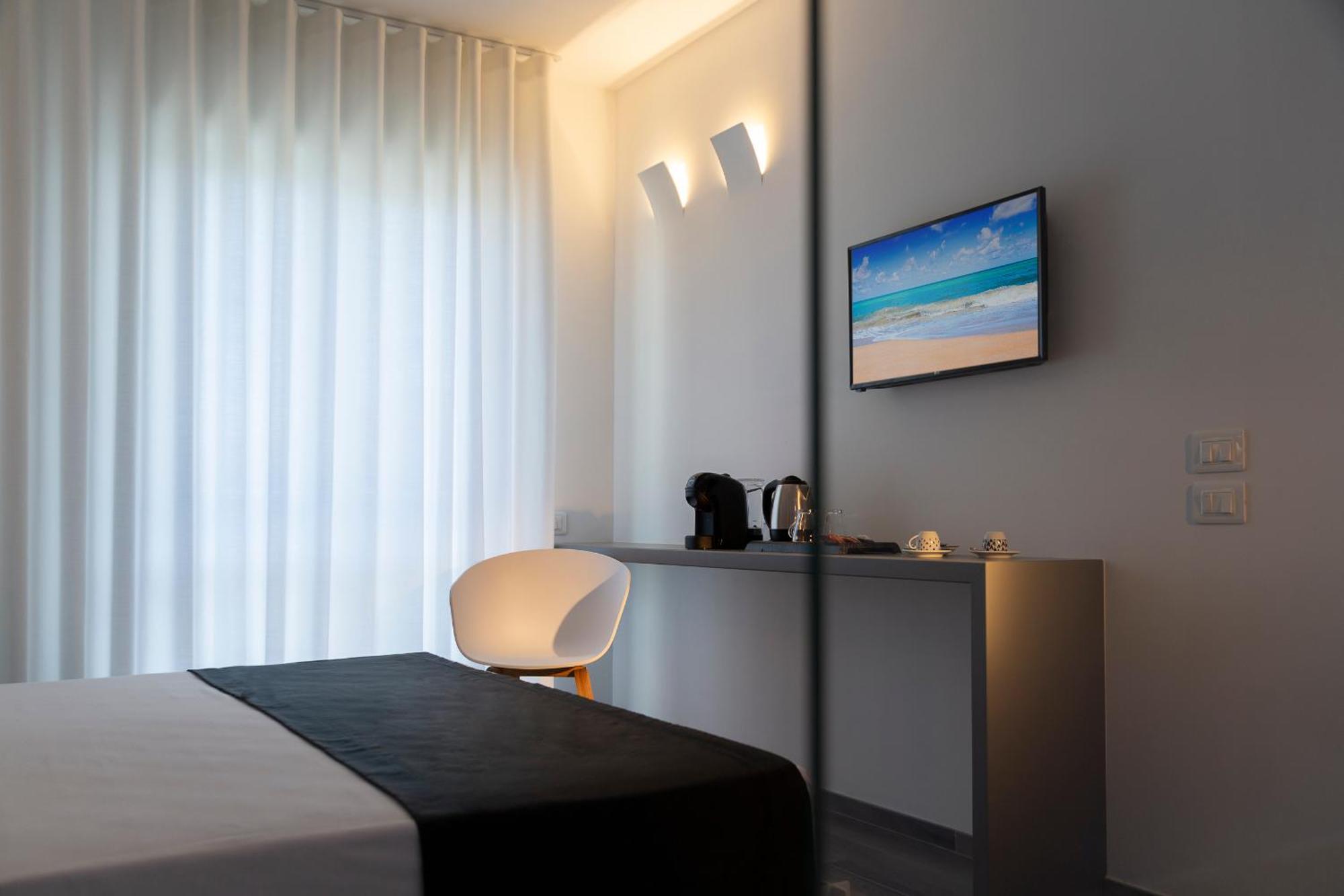 Mediterraneo Hotel 3*